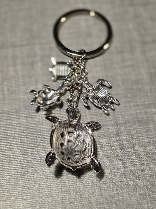 Brelok do kluczy, torebki, plecaka. Zawieszka do auta - Żółwie morskie