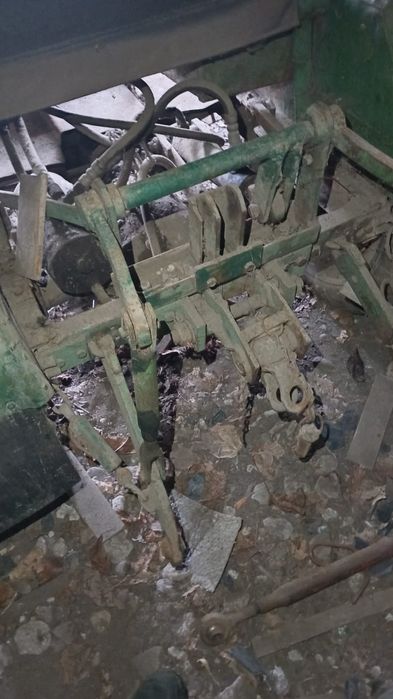 Traktor samorubka