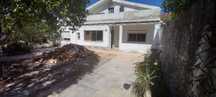 Moradia T3+1 em terreno urbano