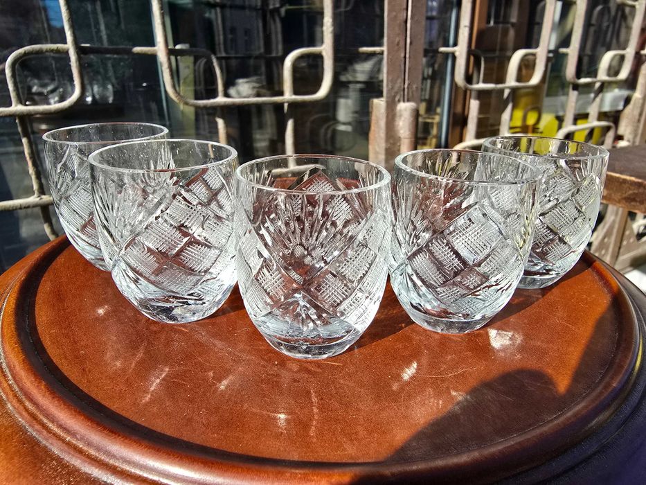 Stare kryształowe kieliszki do wódki komplet 5 sztuk