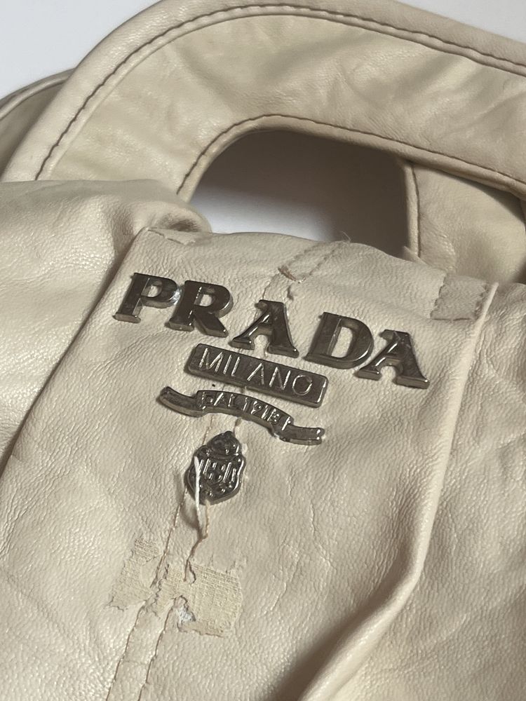 Вінтажна сумка Prada