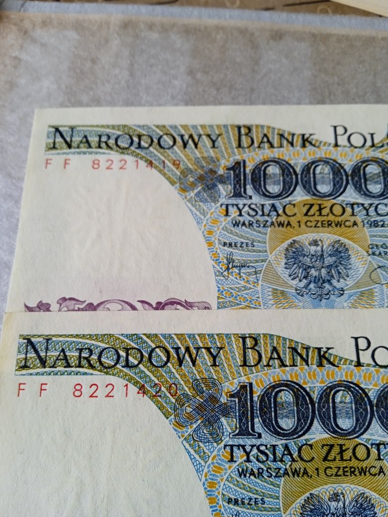 Banknoty Prl 1000zl Rok 1982 Cena za dwa Banknoty są nr po nr stan Unc