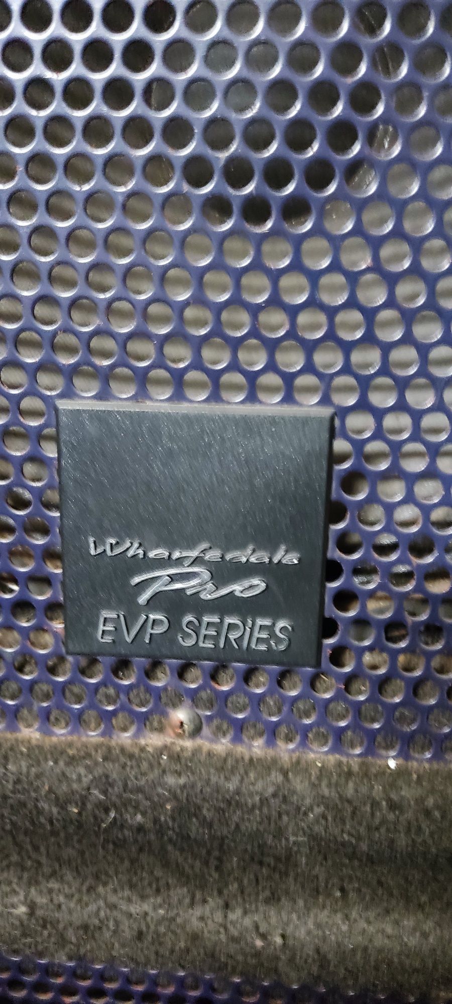 Par de colunas Wharfedale EVP SERIES