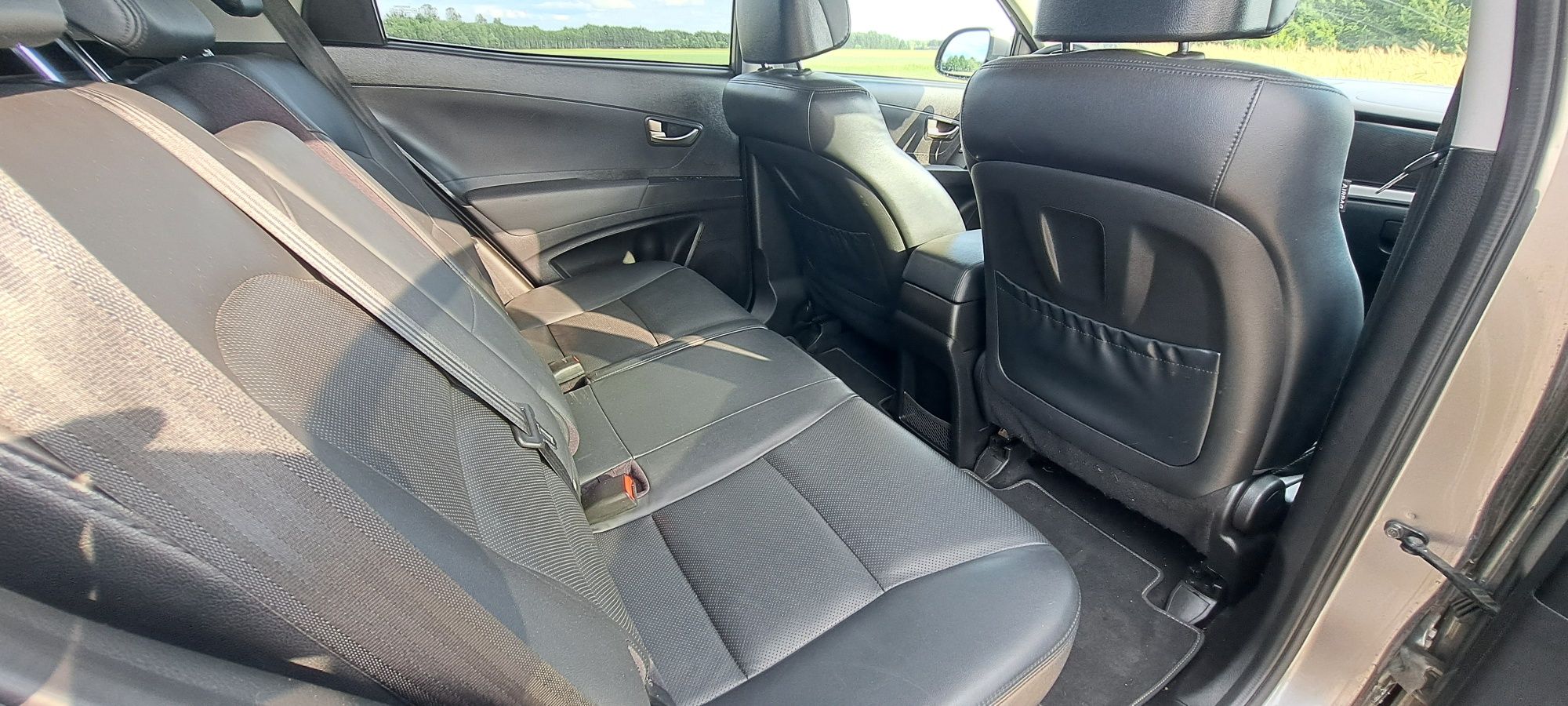 SSANGYONG KORANDO 2.0 Benzyna 2013r SAPHIRE 135 tys km Bezwypadkowy