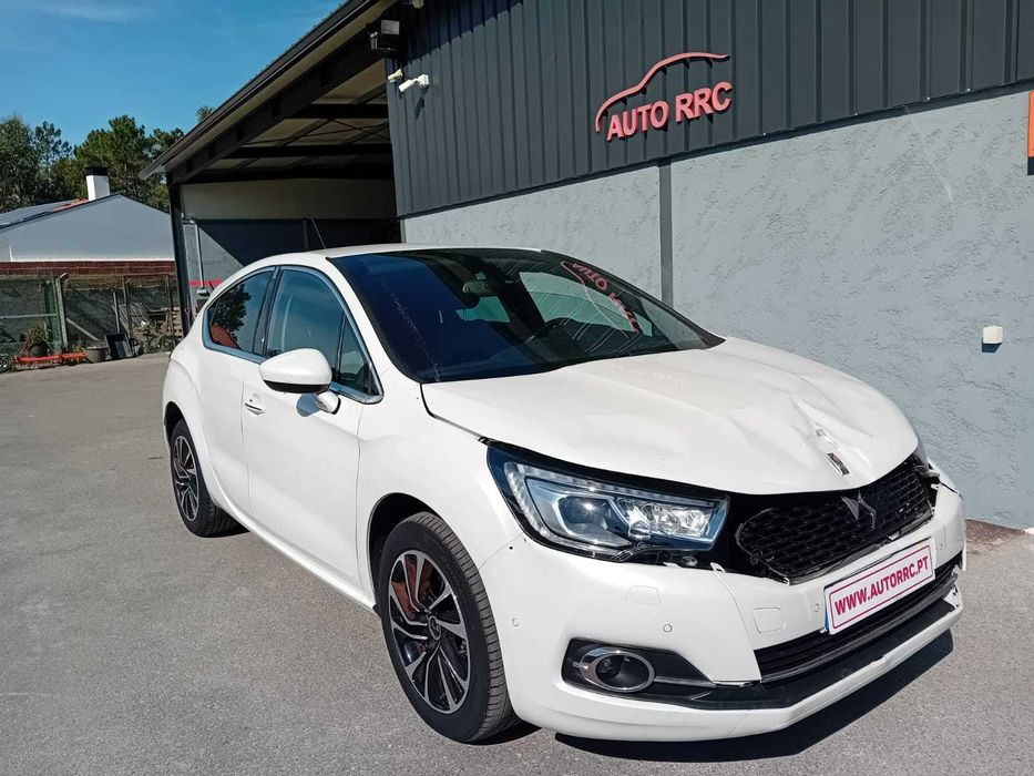 DS4 1.6 Bluehdi c/auto ( pequeno sinistro)
