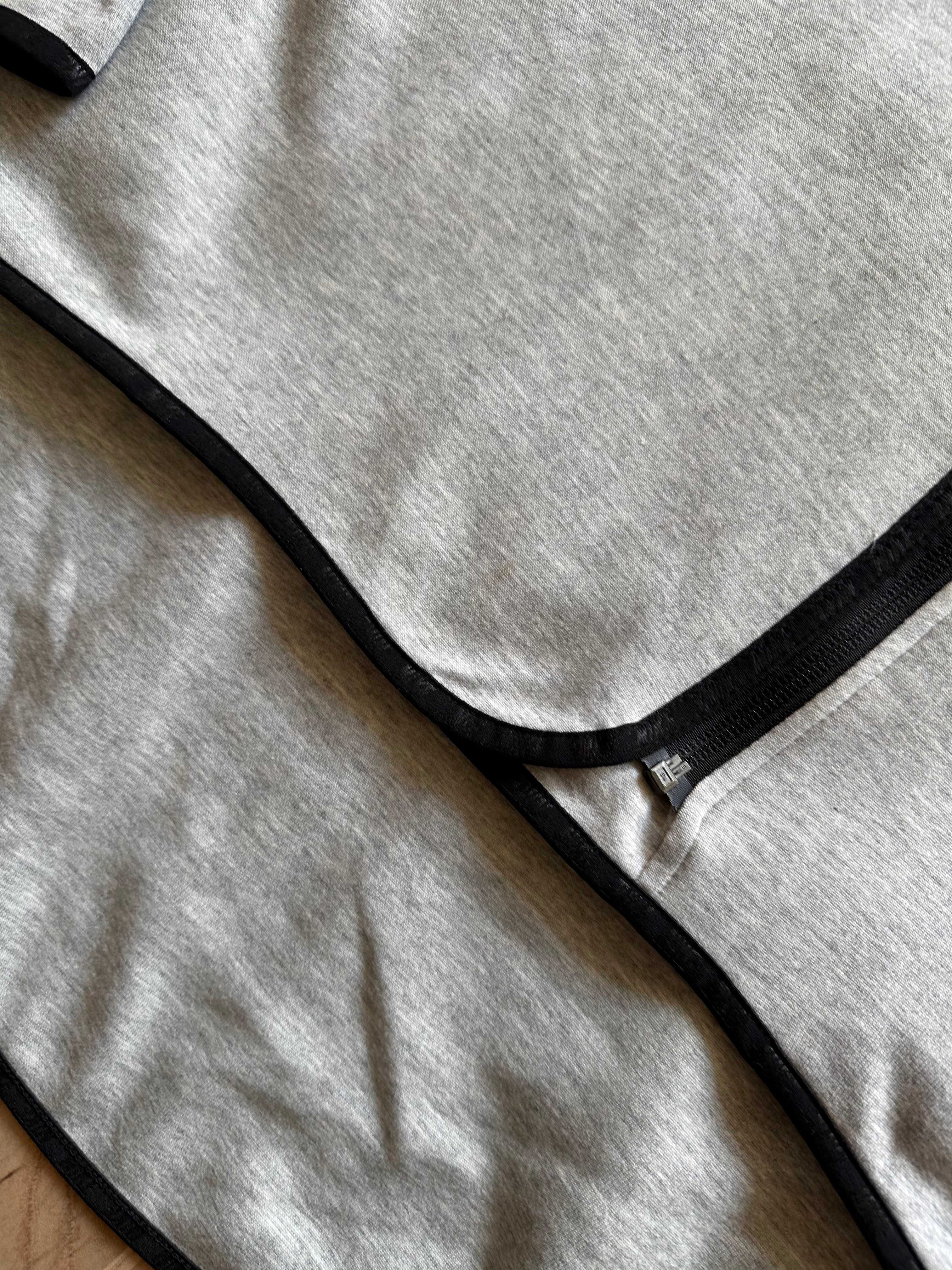 Bluza Nike Tech Fleece damska rozpinana r. L