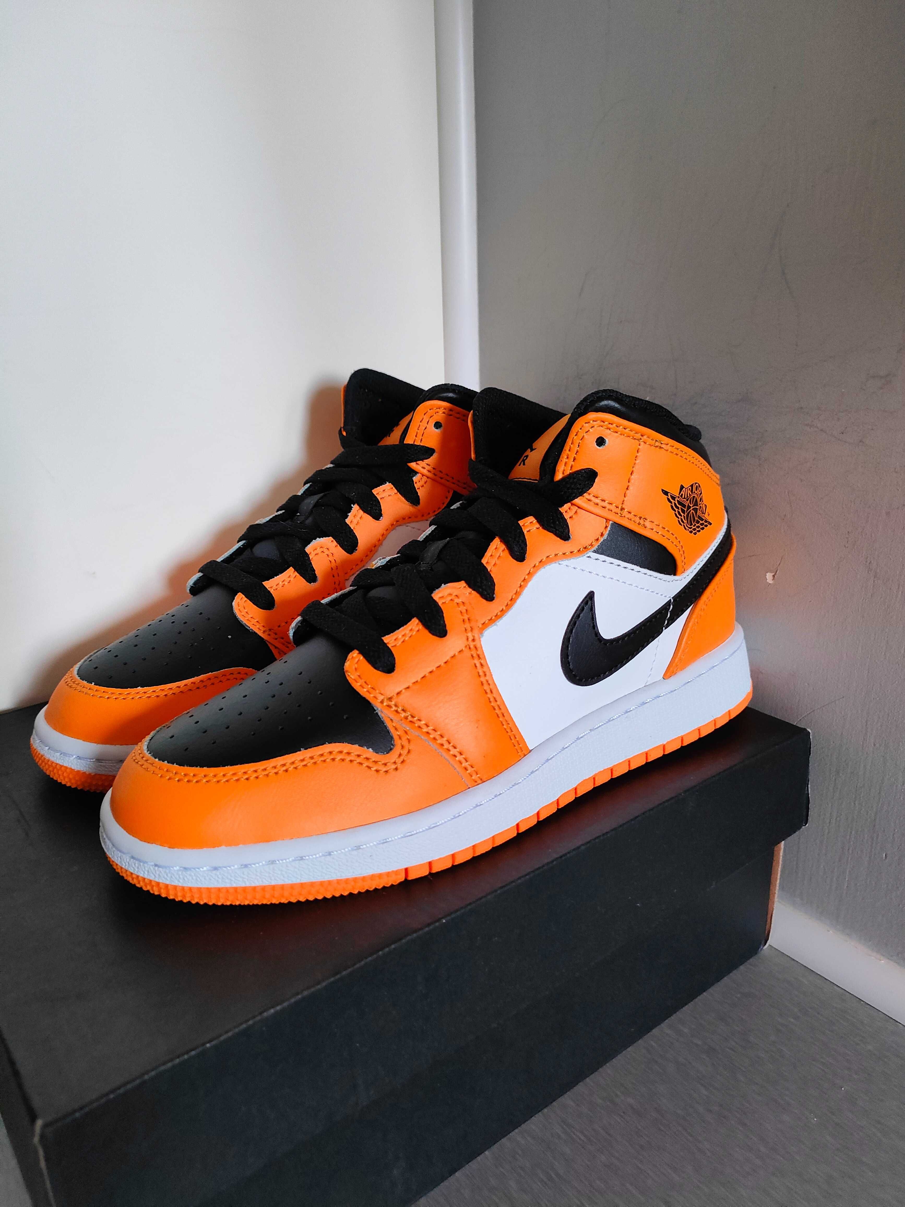 Buty nike air jordan 1 mid taxi 36