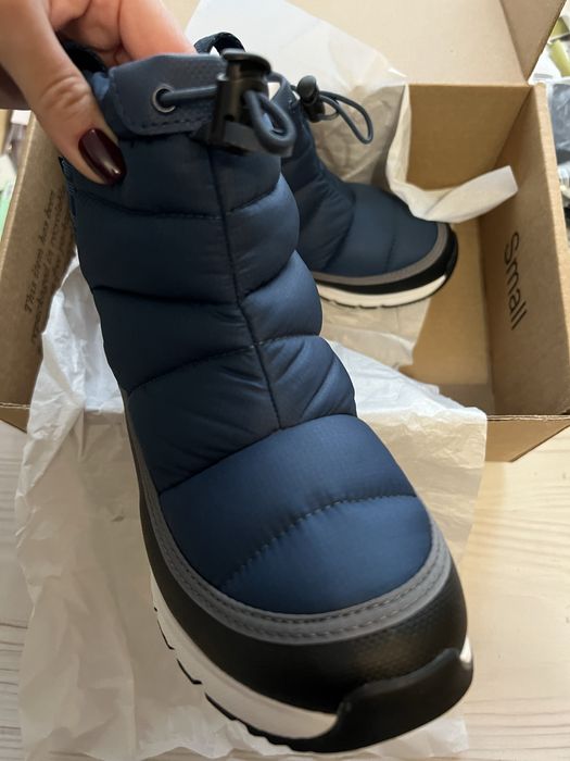 The North Face  детские зимние ботинки 35 размер 22 см