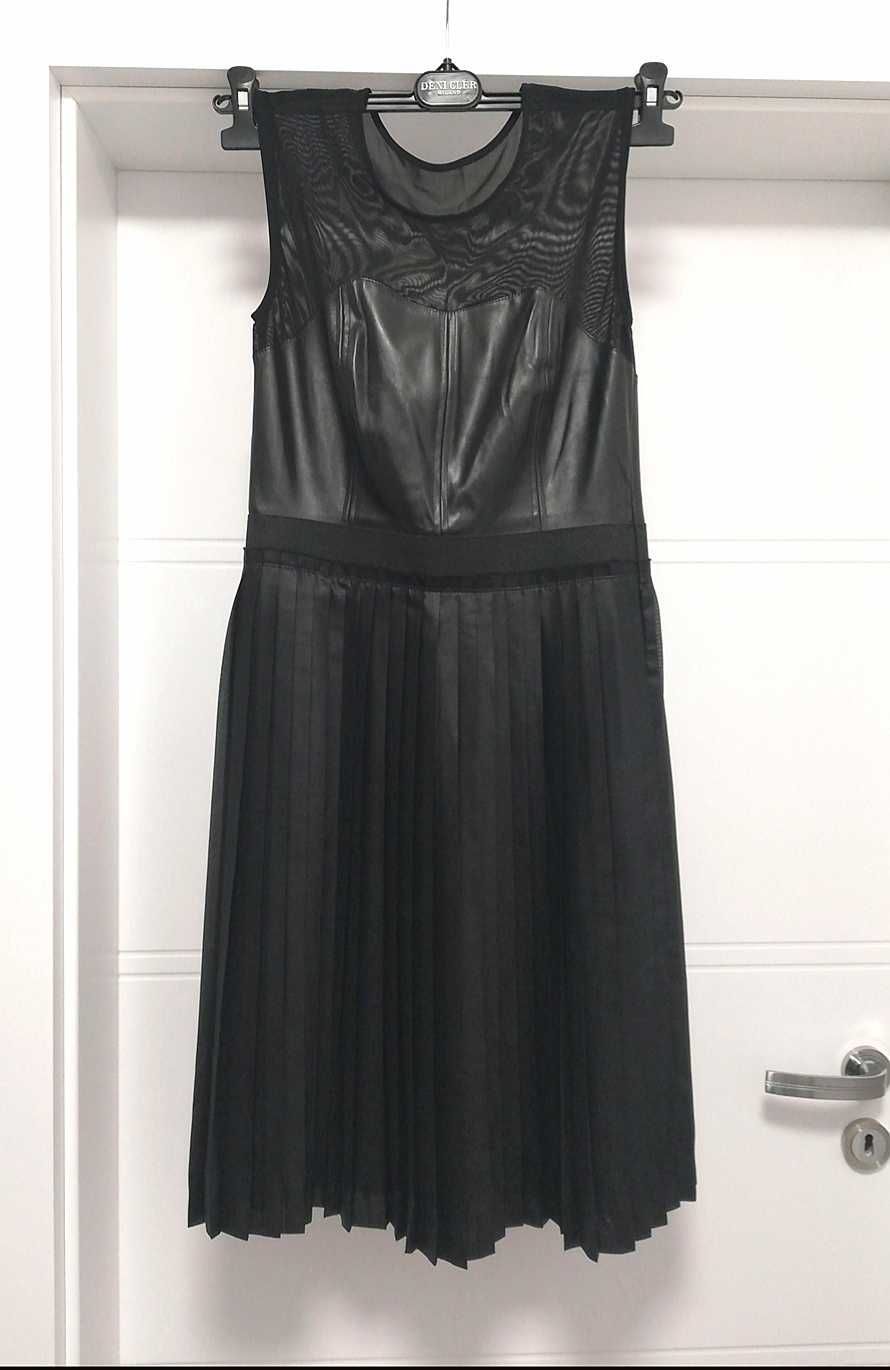 Carina Sukienka plisowana z eko skóry czarna koktajlowa 36S midi
