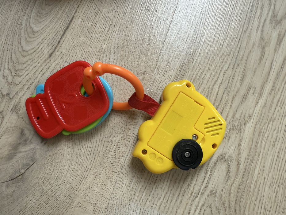 Kluczyli i samochodzik grajace