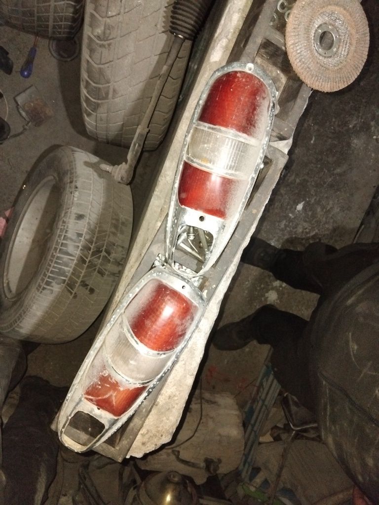 Mercedes w120 ponton lampy lampa  tył lewa prawa