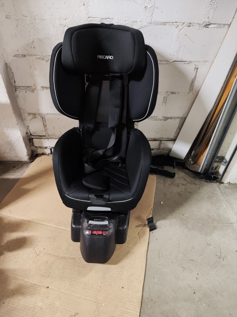 Fotelik Recaro 0-18