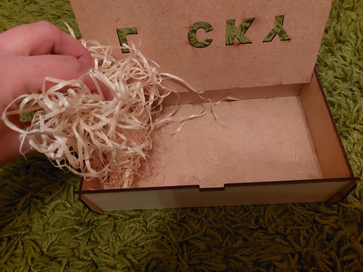 Коробка подарочная деревянная шкатулка подарункова деревяна подарок