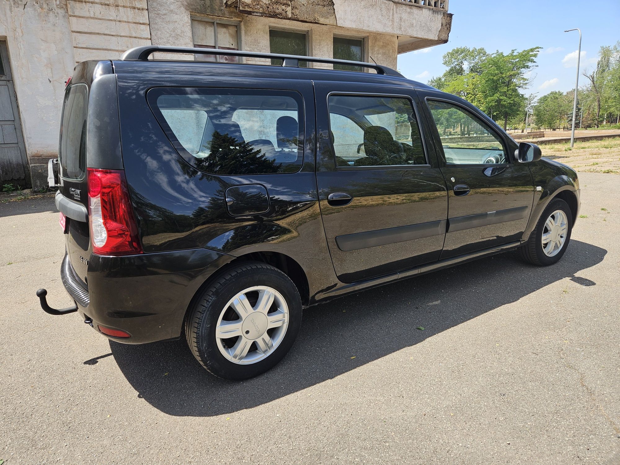 Продам Dacia Logan MCW Laureat +