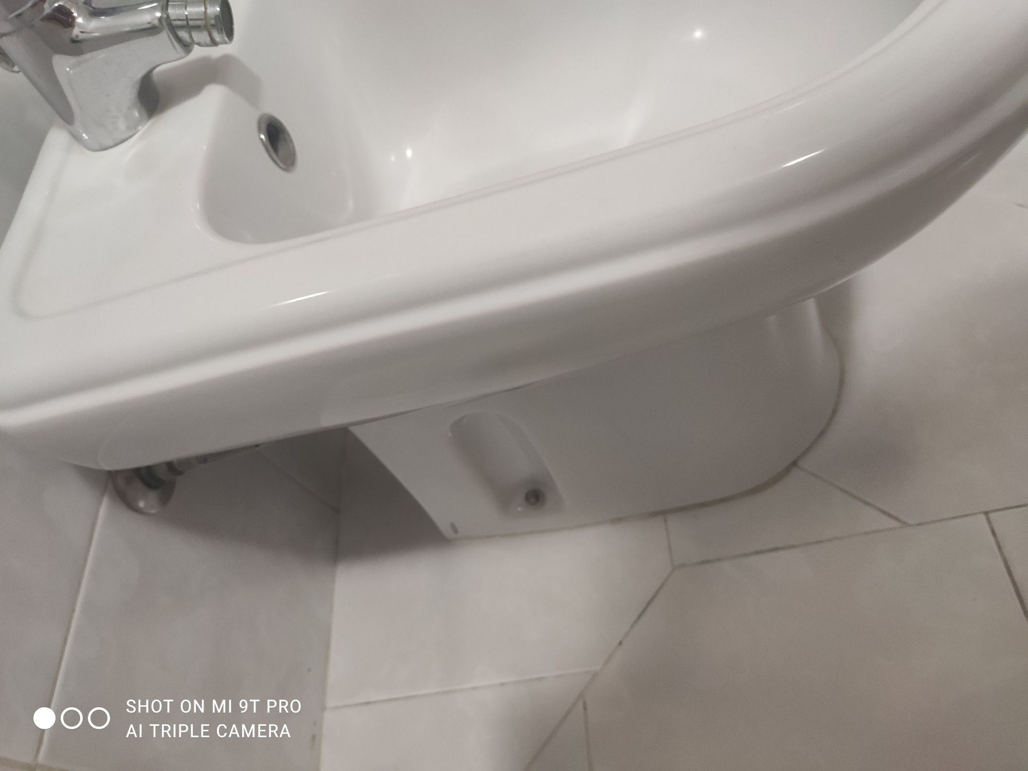 Bide louças de wc