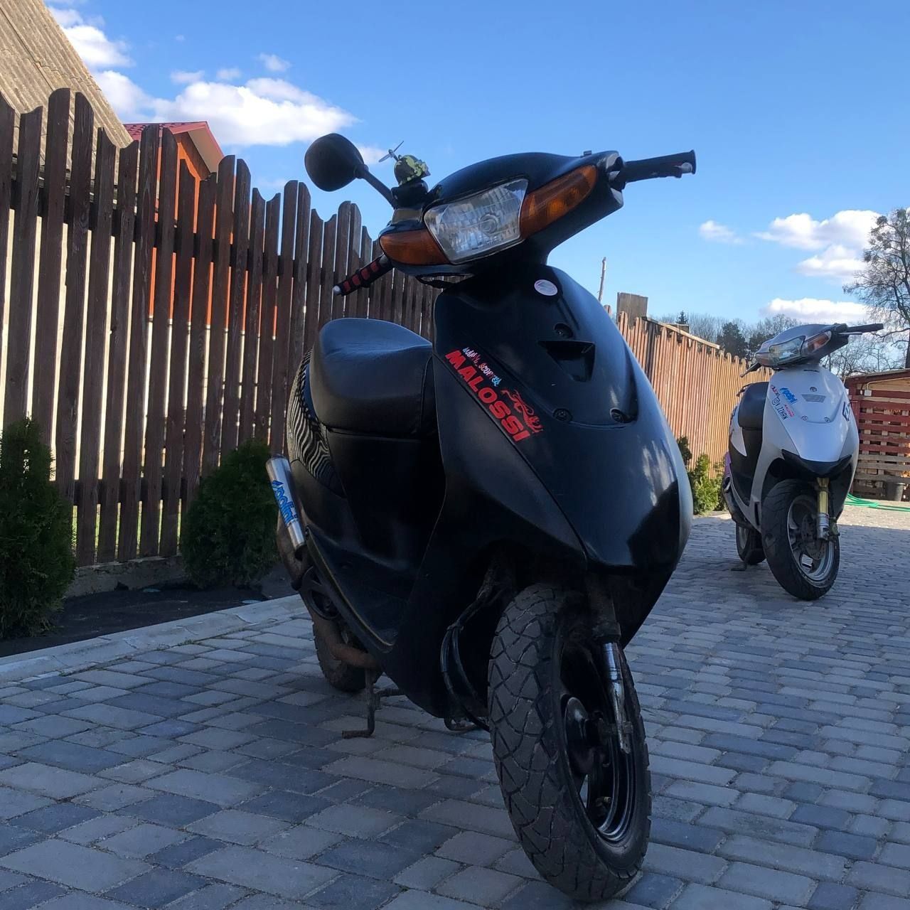 Продам Suzuki Летс3