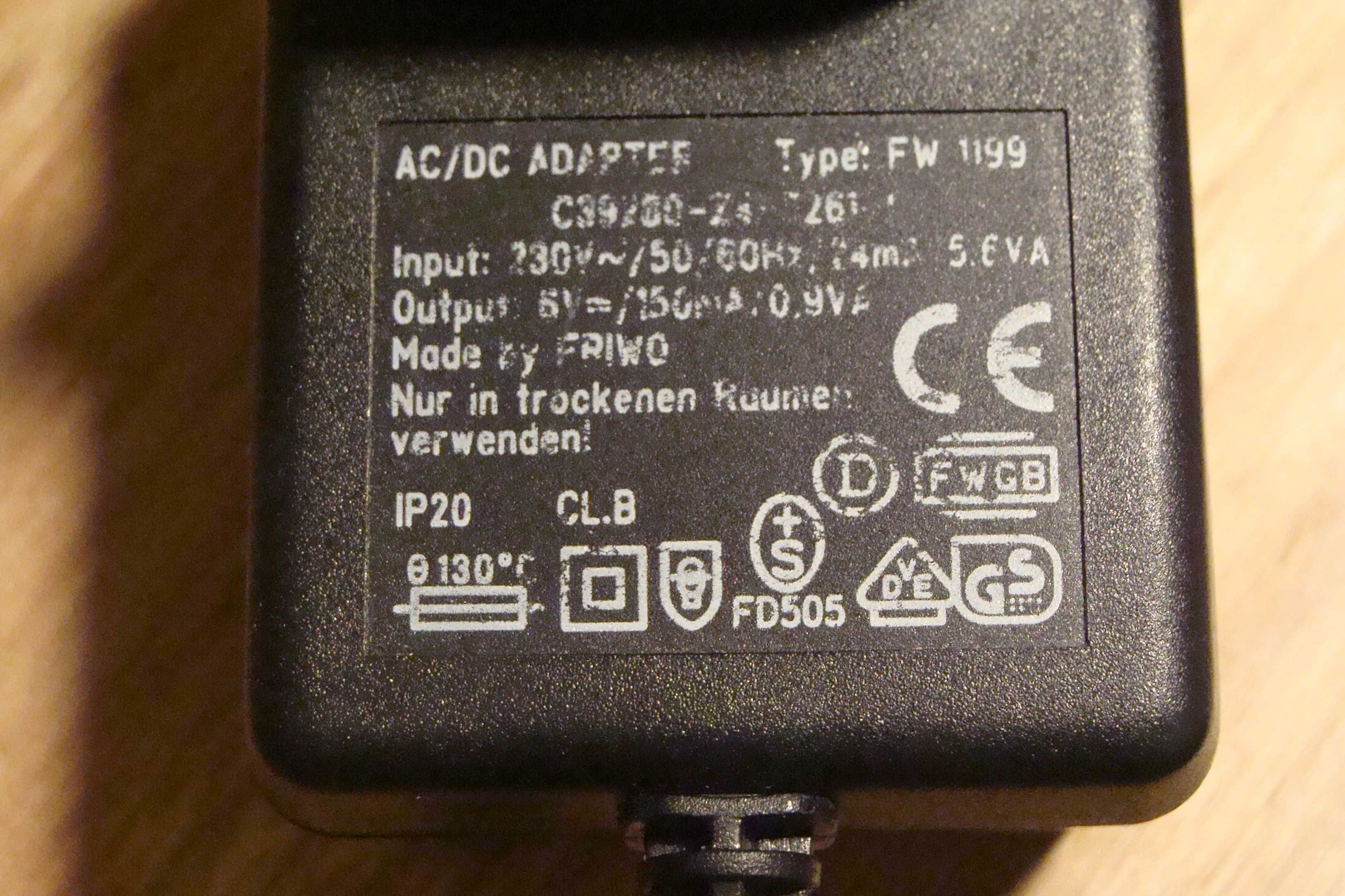 Adapter / zasilacz FRIWO FW1199 zasil. AC-DC 6 V -150 mA od te.SIEMENS