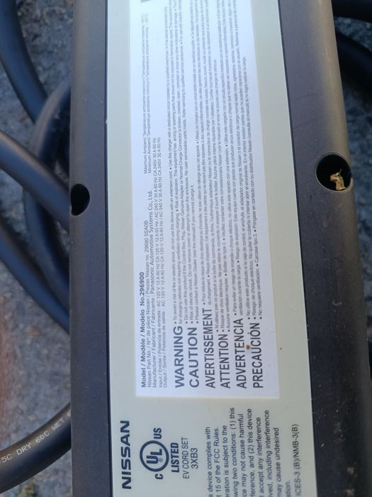 Зарядное устройство  Nissan leaf