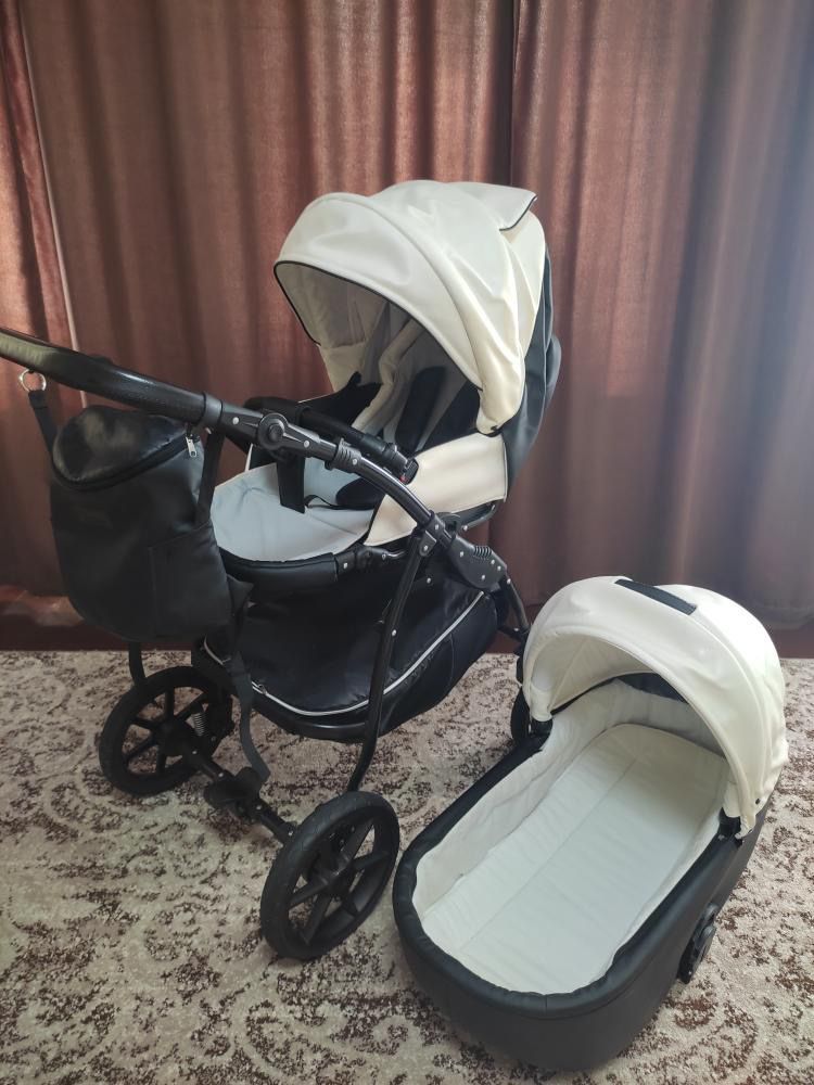 Продам коляску Viktoria 2 в 1
