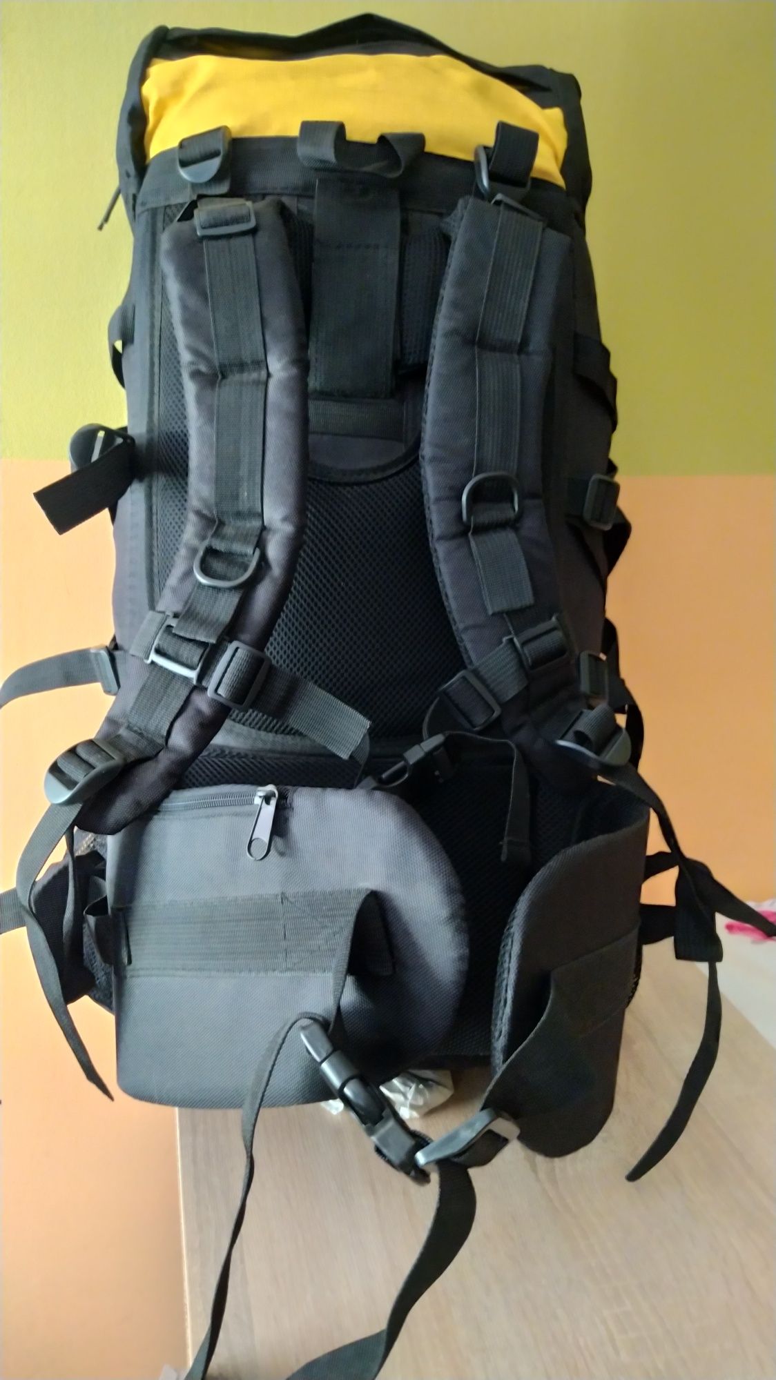 Deyilong plecak turystyczny duży ok 60-65 L