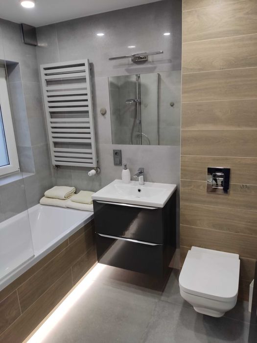 Apartament 5 osobowy , Faktura .