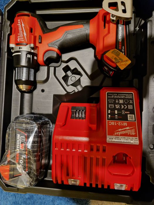 Milwaukee M18 BLPDRC-422C Wiertarko- wkrętarka z udarem