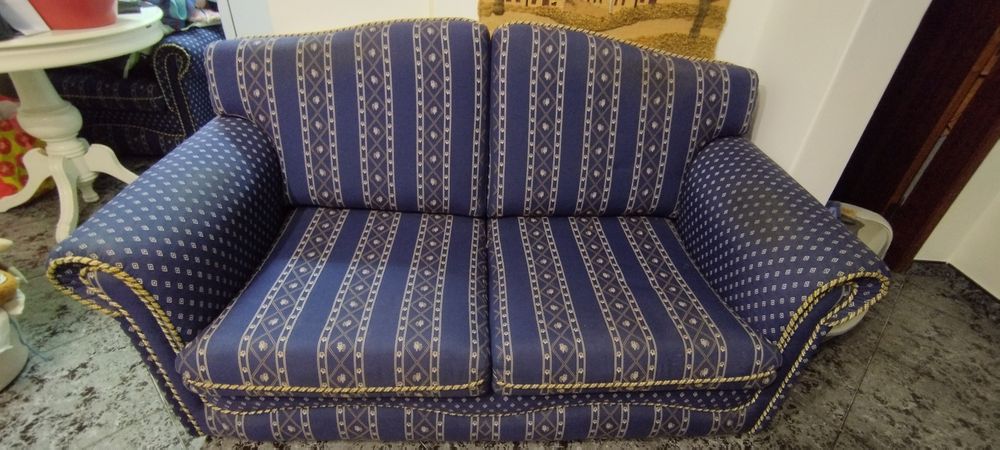 1 sofá cama + 2 sofás singulares