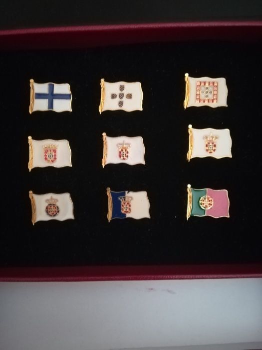 Revenda - Bandeiras de Portugal - 200 Pins - Coleção - Novas