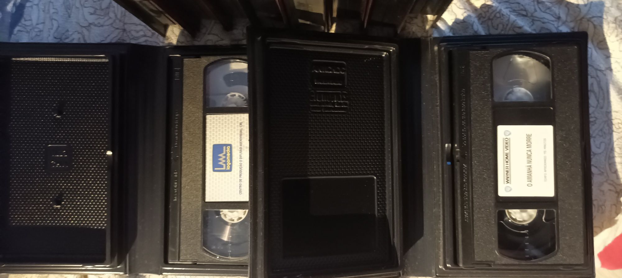 10 Cassetes VHS imaculadas  nunca rodadas de filmes do 007
