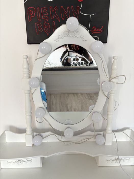 Toaletka do makijażu