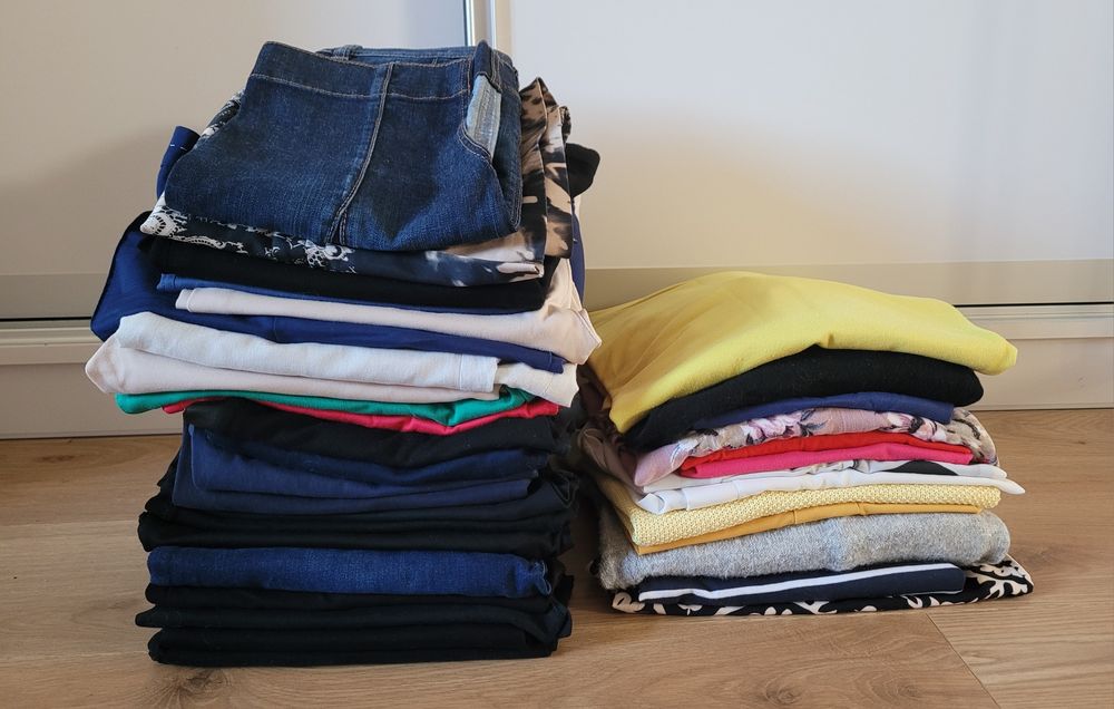 Paczka damskich ubrań