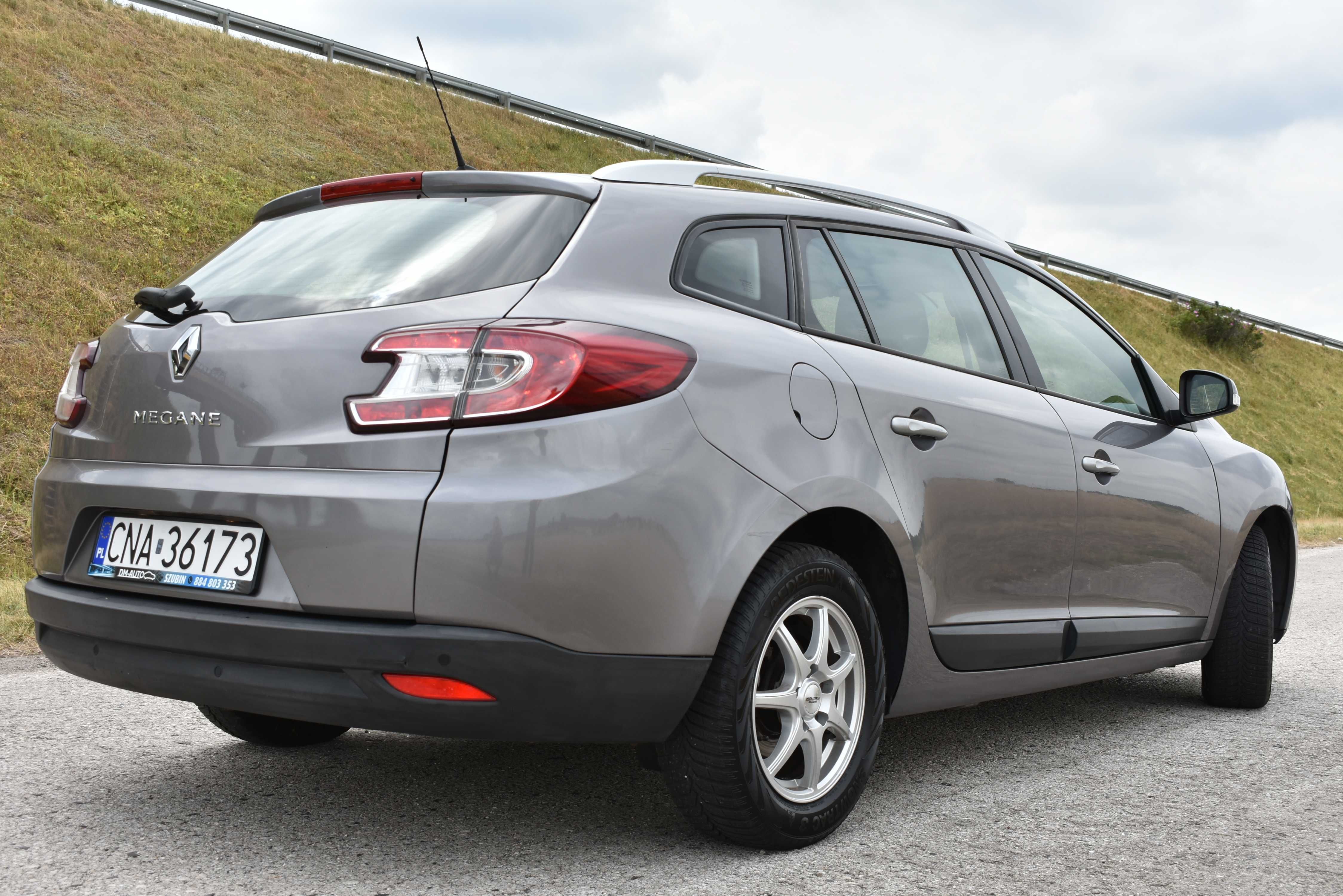 BEZWYPADKOWE Renault MEGANE 1.4tce BiXenon Alu Navi PDC