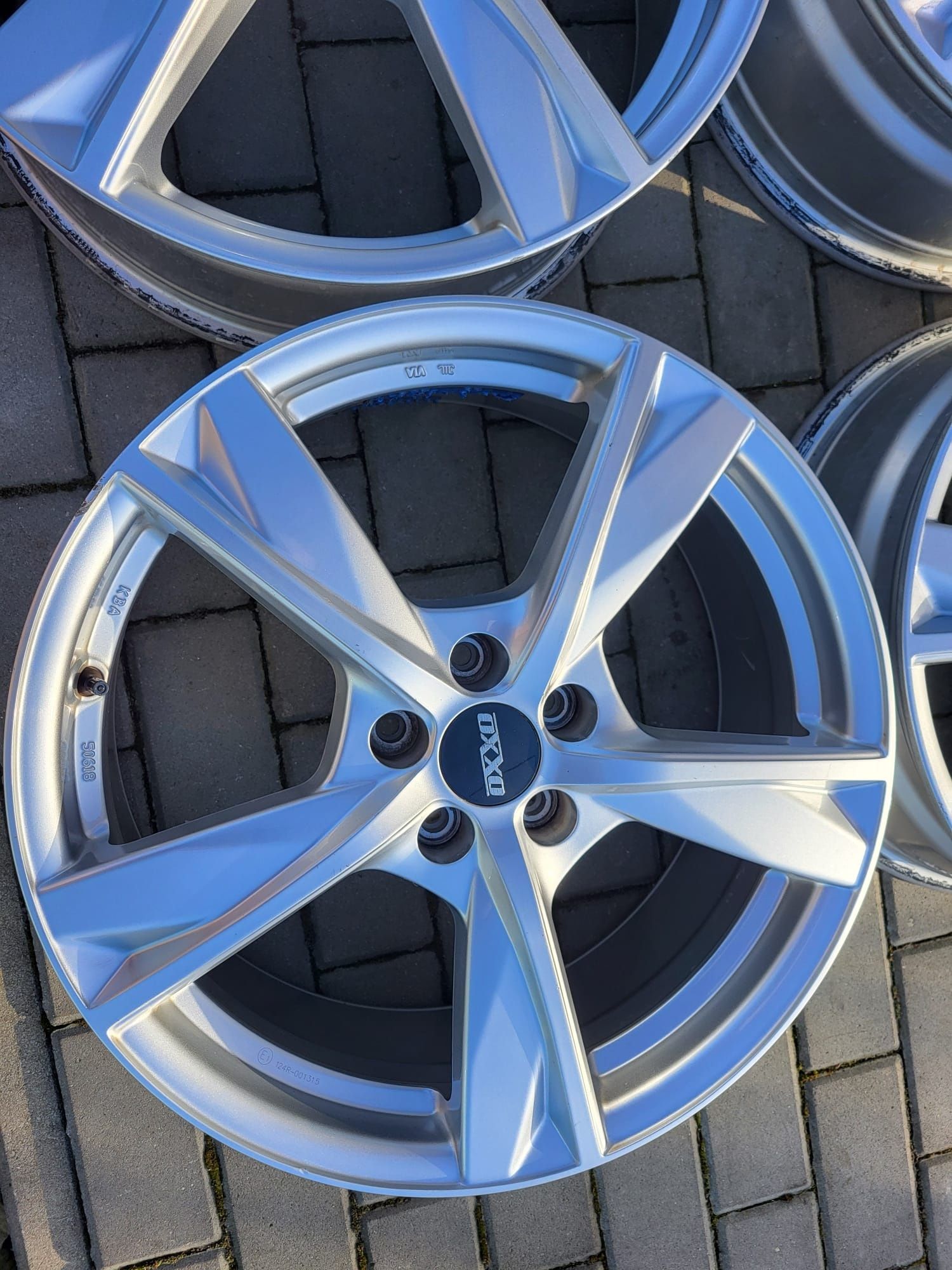 Felgi 7.5Jx19" 5x108 Citroen DS4 DS7 Opel Grandland 3008 Peugeot 5008