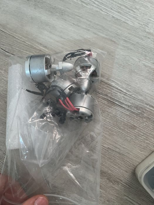 Varias peças Drones