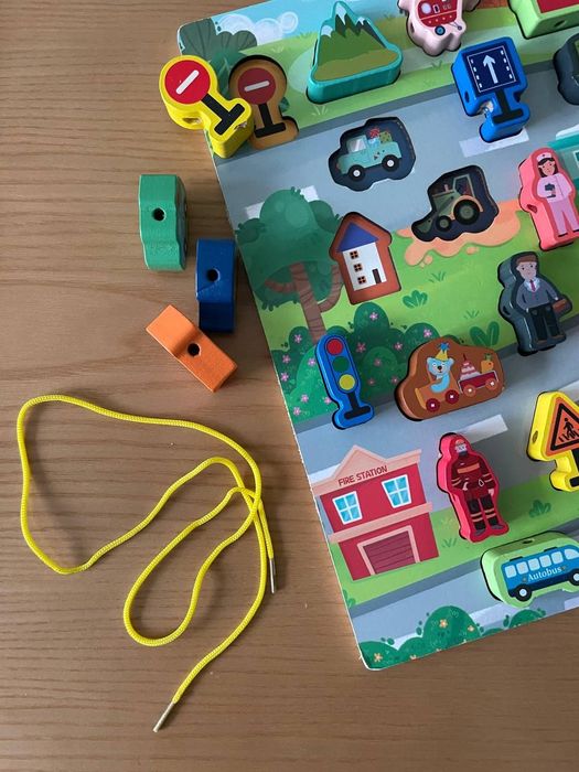 Игрушки сортер деревянный  пазлы деревянные фигурки сенсорные мячики