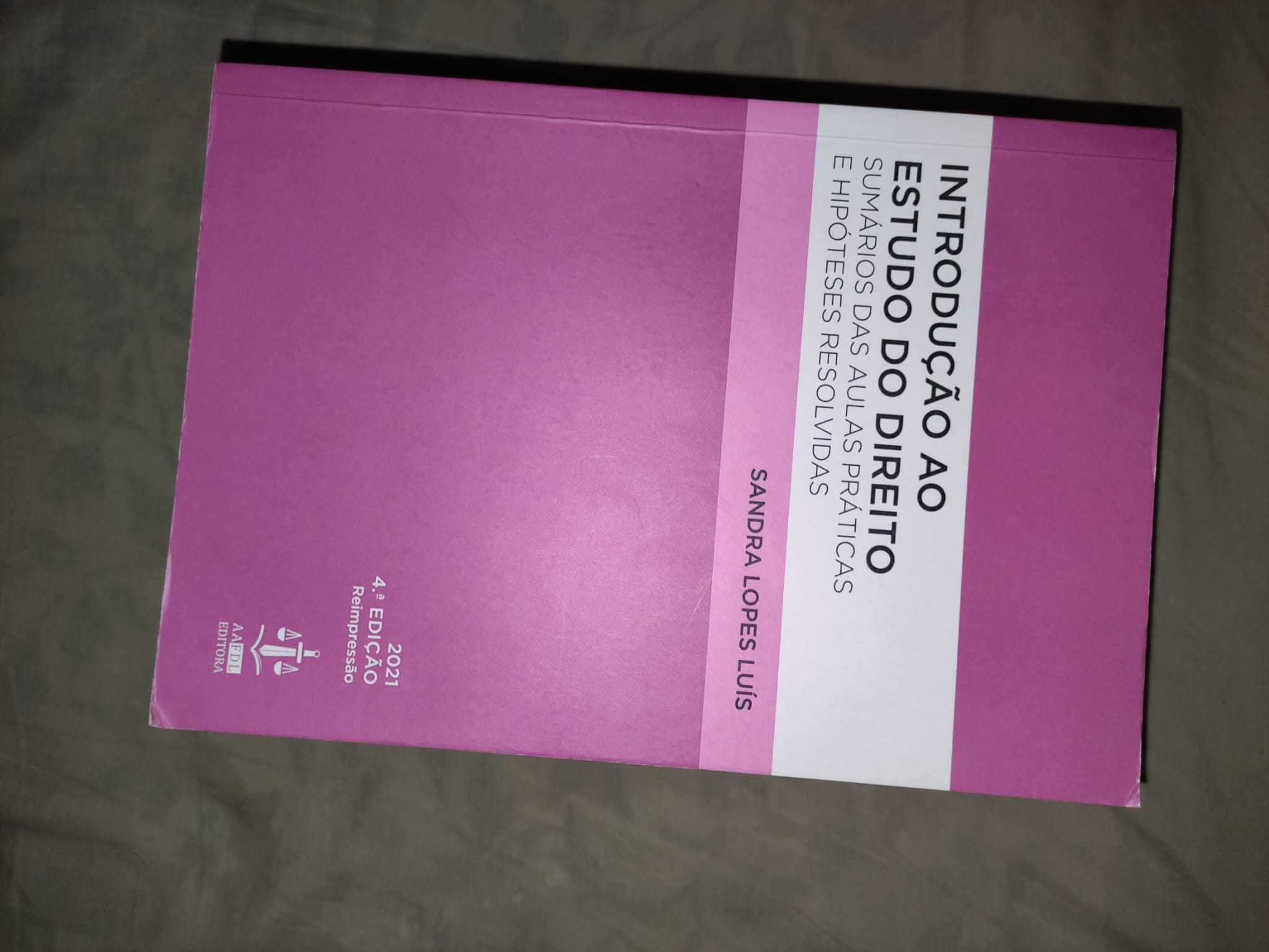 Livros de Licenciatura de Direito para 1º e 2º Ano