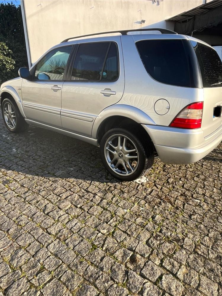 Mercedes ML230 de 99