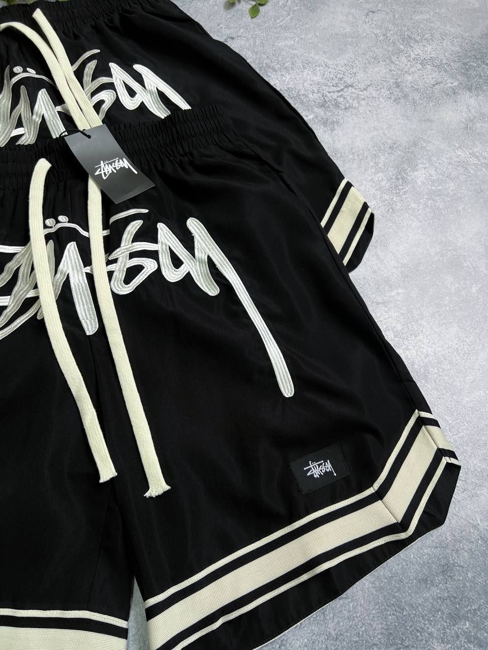 Розпродаж! Чоловічі шорти Stussy