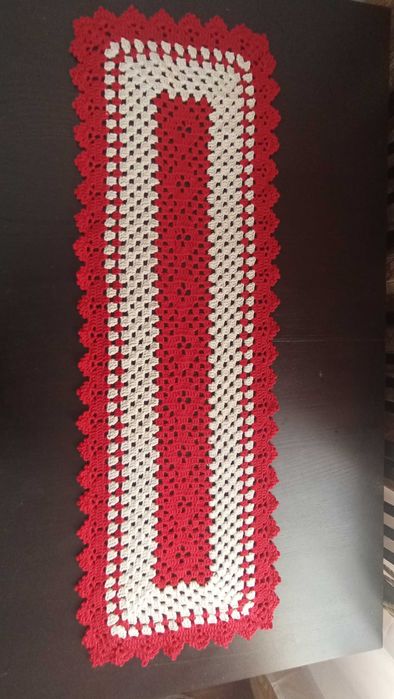 Tapete caminho de mesa em crochê