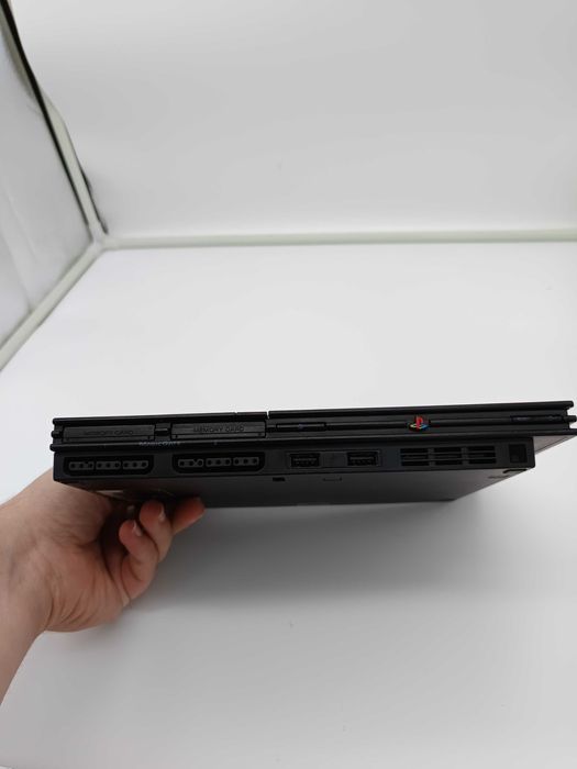 Konsola PlayStation 2 slim sama konsola