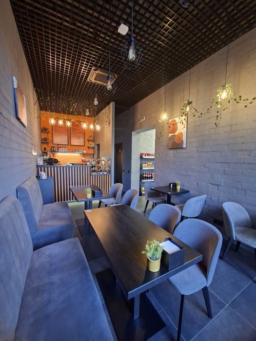 Оренда кав'ярні з обладнанням та меблями в Ірпені