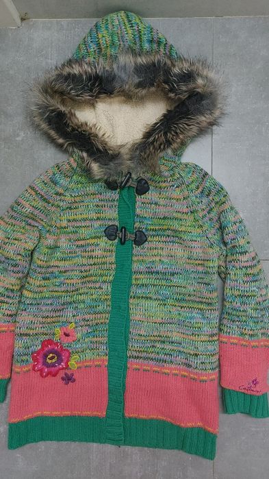 Casaco  cardado, da marca Catimini, menina, 10 anos..