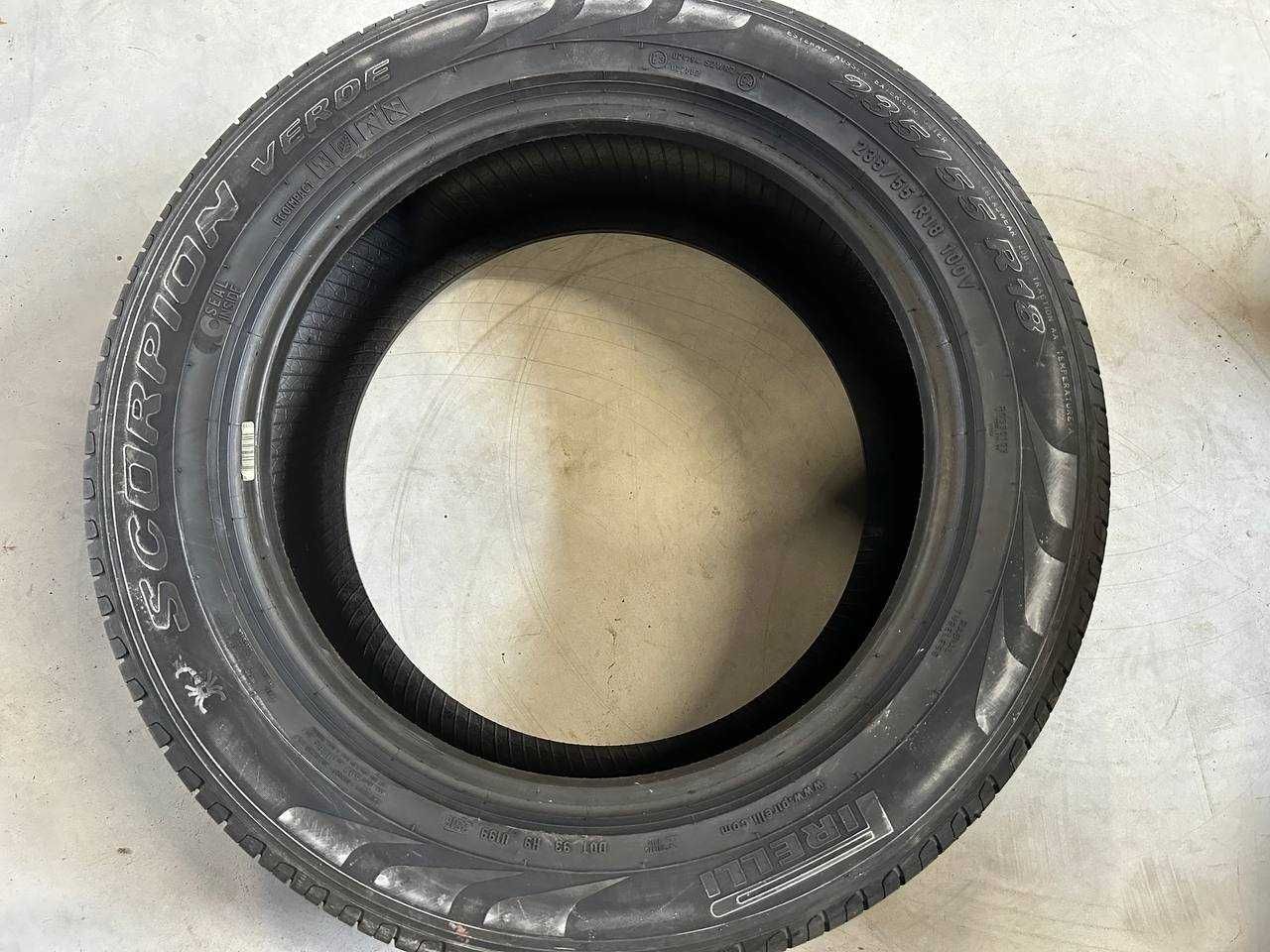 Літні шини Піреллі / Шины летние 235 55 R 18 Pirelli