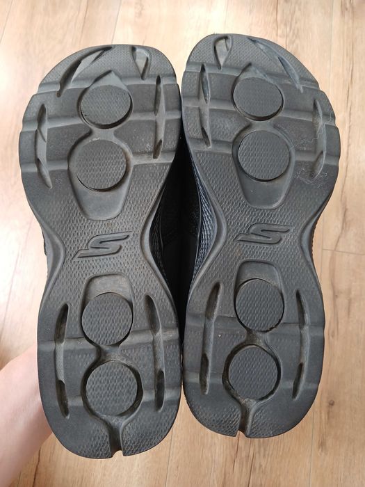 Кроссовки, мокасины Skechers р45/46