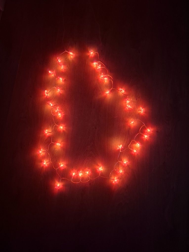 Lampki czerwone gwiazdki 230V