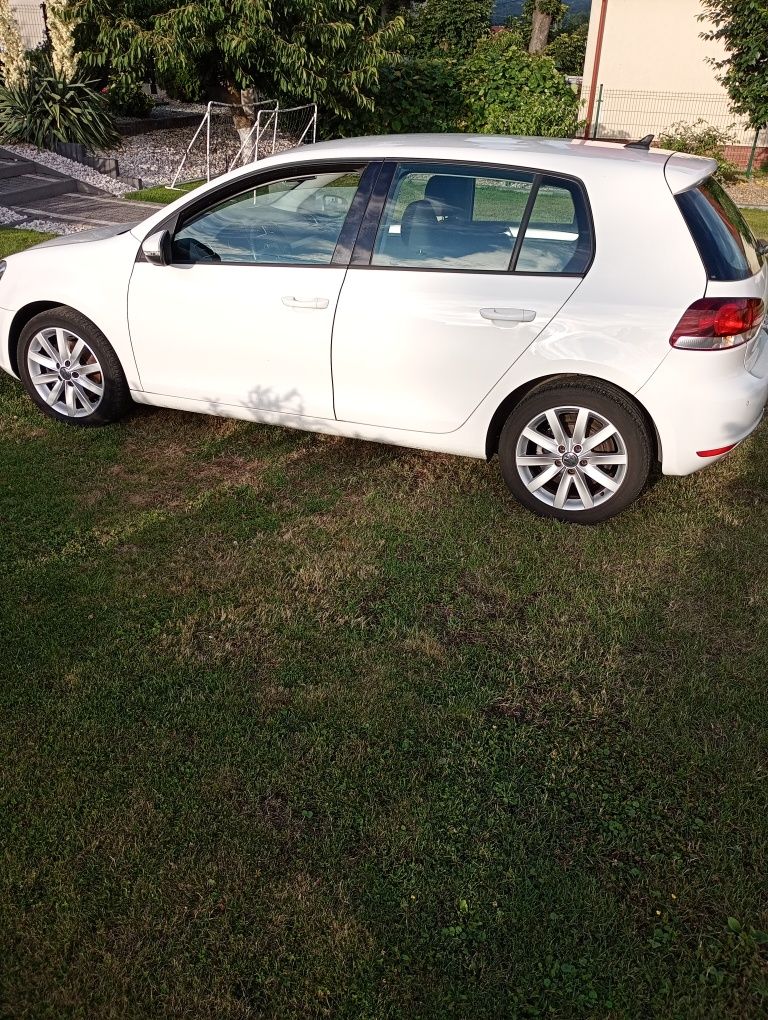 VW Golf VI 1.8TSI-HighLine-Xenon