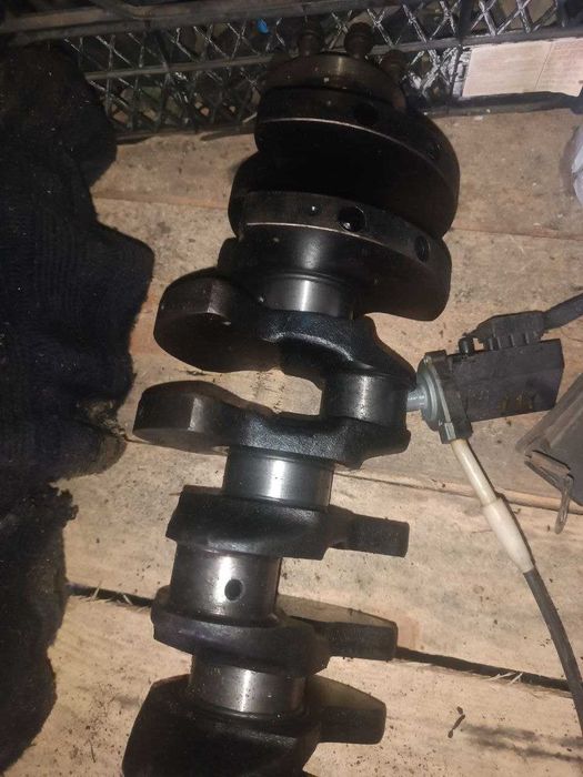 Колінвал мерседес ом 603 3.0 дизель простий