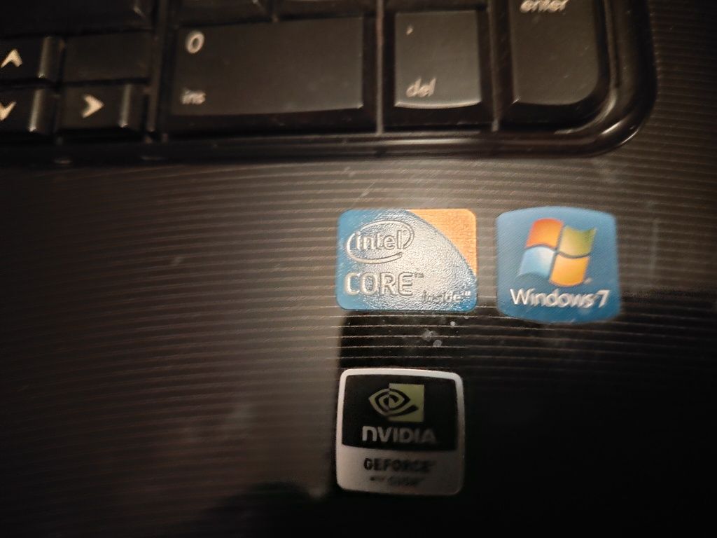 Sprzedam laptopa