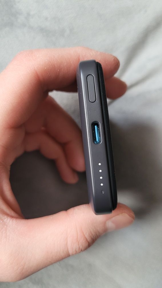 Powerbank Anker 621 magnetic battery bezprzewodowy MagGo 5000 mah
