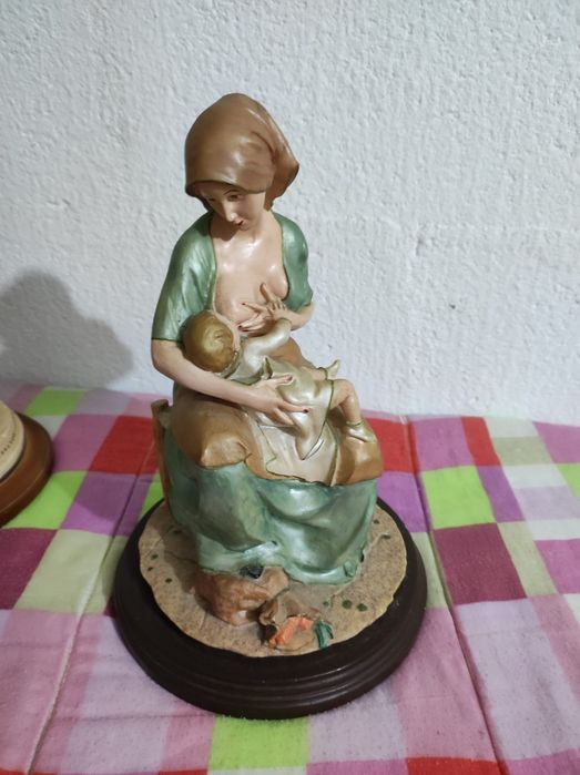 Várias peças decorativas